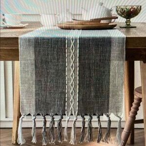 Elegant Gray and White Table Runner